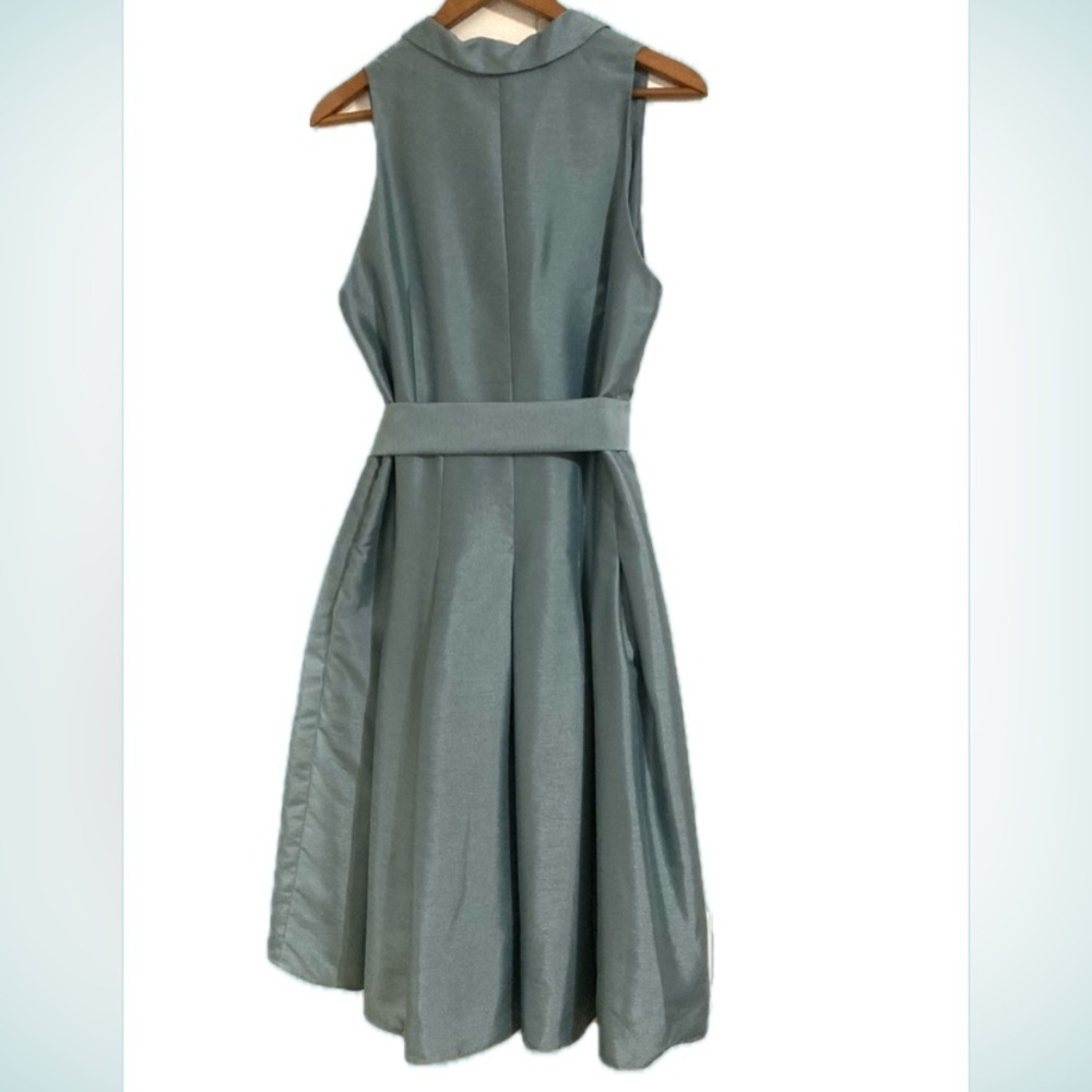 Jones wear cocktail dress. Satiny teal fabric. Size 16 NWOT. #elegant #cocktail - Picture 6 of 6